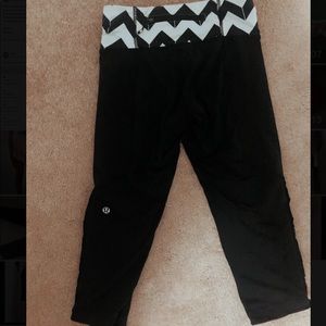 Lululemon capri leggings size 2